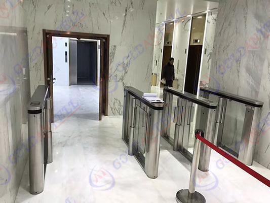 Πλήρης αυτόματη περιστροφική πύλη 90CM RFID ευρέως που περνά για την ασφάλεια