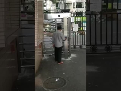 Εσωτερική / εξωτερική πύλη με πλήρη ύψος με αναγνώστη καρτών ή σύστημα ελέγχου πολλαπλής πρόσβασης